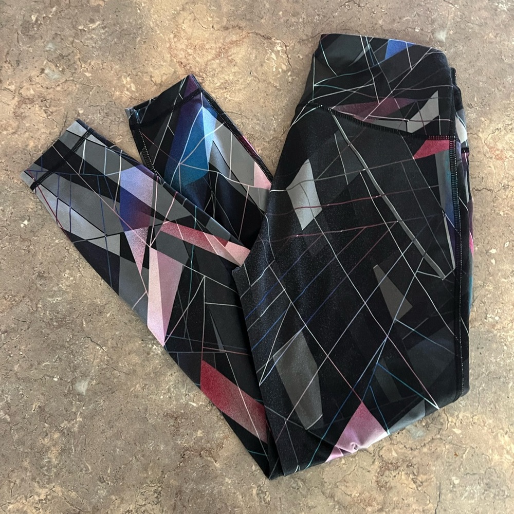 ZELOS Kids Leggings with Abstract Pattern - Black and Pink